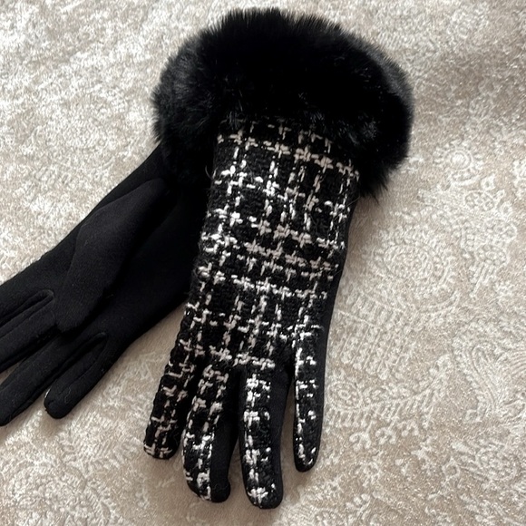 NWT Vince Camuto Faux Fur Earmuffs w/ Embellished Headband & Marcus Adler Gloves main image 7